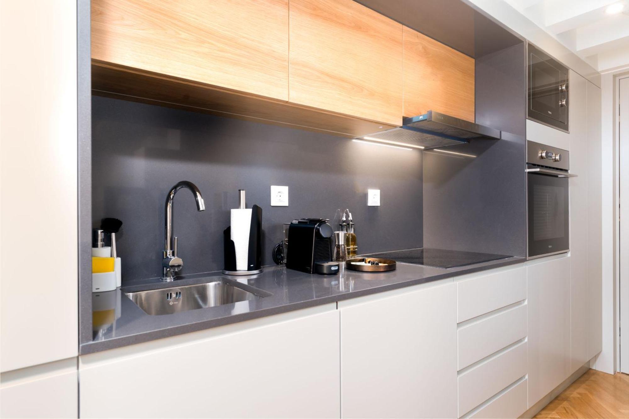 Limehome Porto Rua 31 De Janeiro מראה חיצוני תמונה